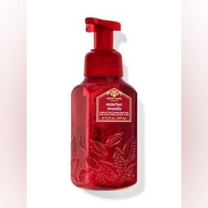 White Barn Sunrise Woods Foaming Hand Soap - Red